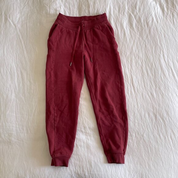 Lululemon Scuba Hi Rise Jogger (sz 4) - Picture 2 of 6